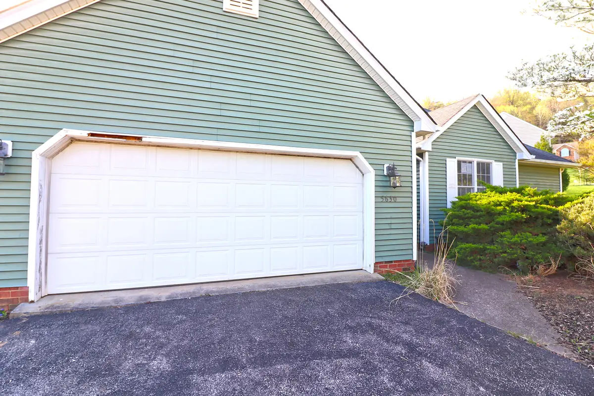 5630 Spring Meadow Dr, Roanoke, VA 24018 - #1