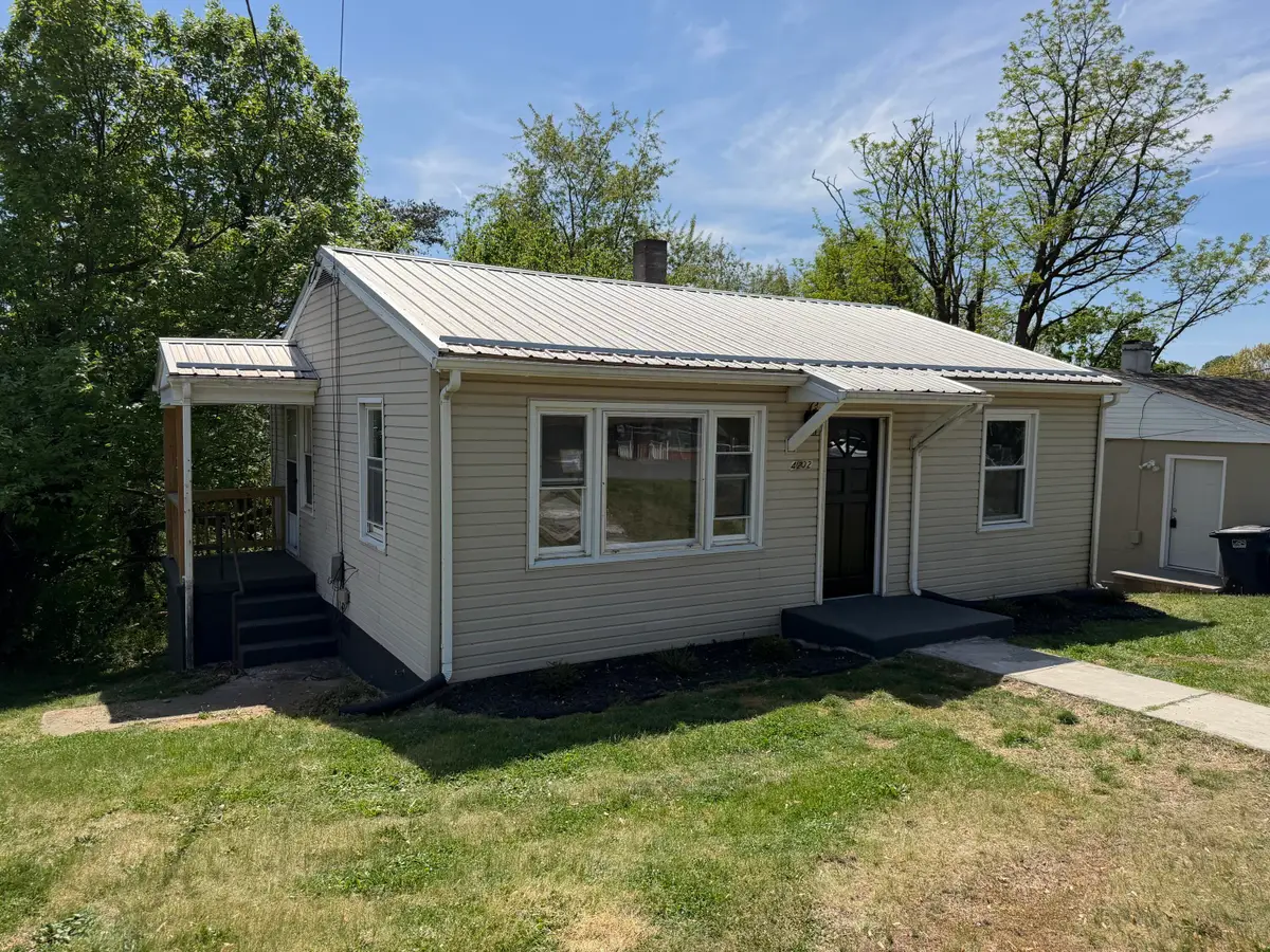 4202 Vermont Ave Nw, Roanoke, VA 24017 - #1