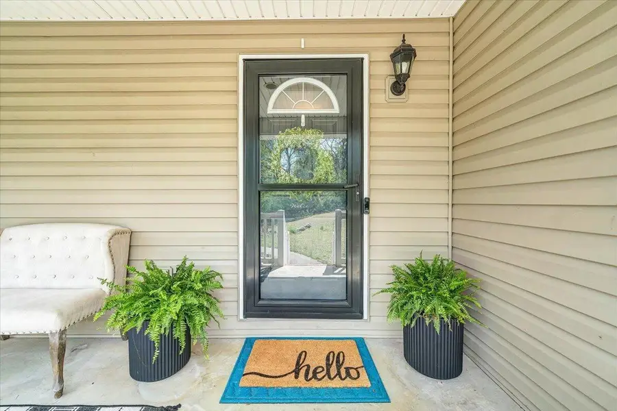 686 Pinehaven Rd, Fincastle, VA 24090 - #2