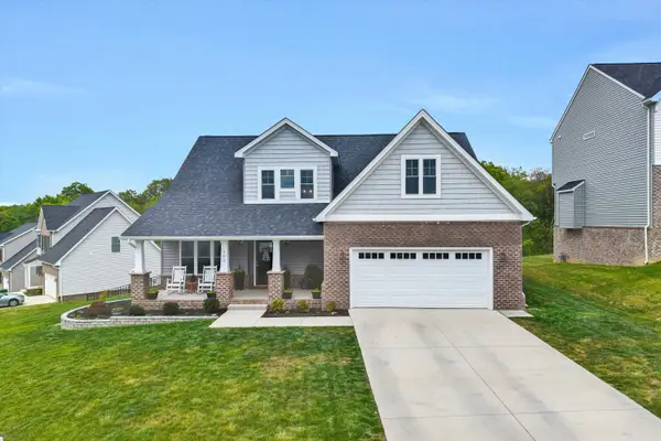 102 Simms Blvd, Salem, VA 24153