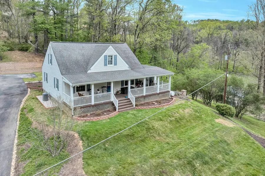 6923 Old Mill Rd, Roanoke, VA 24018 - #2