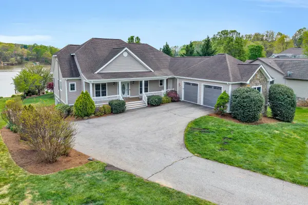 105 Inlet Dr, Wirtz, VA 24184