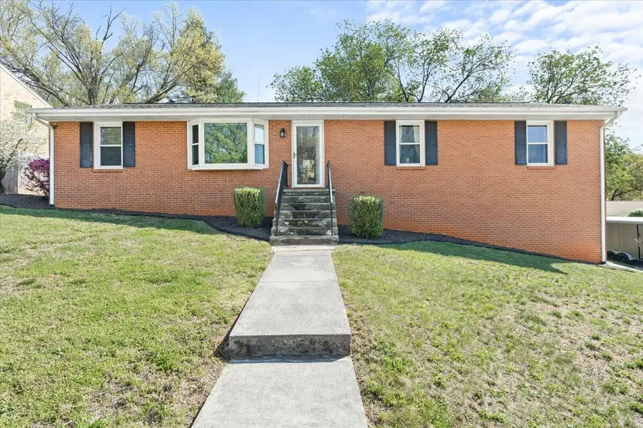 403 Ingal Blvd, Salem, VA 24153 - #3