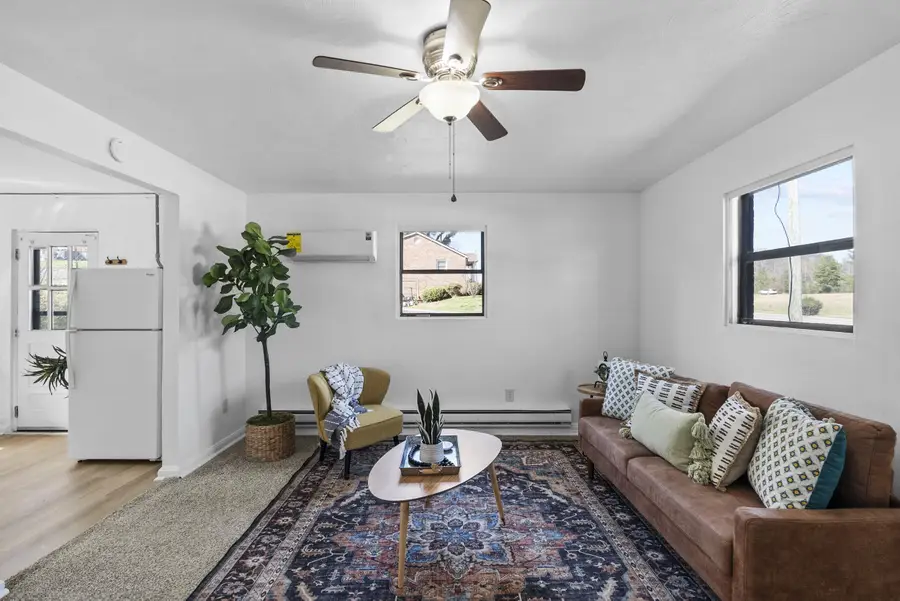 831 Liberty St, Martinsville, VA 24112 - #3