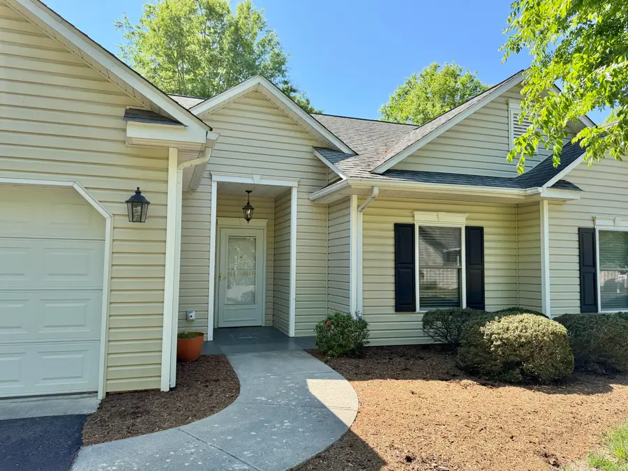 76 Fairway Oaks Dr, Hardy, VA 24101 - #2