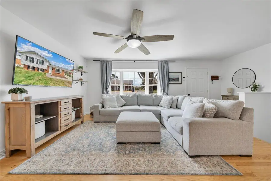 5715 Santa Anita Ter, Roanoke, VA 24012 - #3