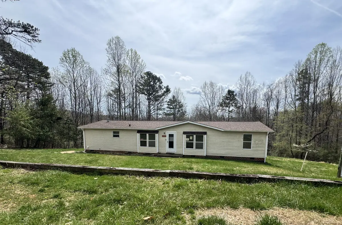 108 Cherokee Ln, Thaxton, VA 24174 - #1