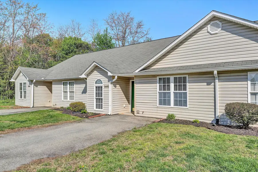 2482 Tuckawana Cir Nw #2482, Roanoke, VA 24017 - #3