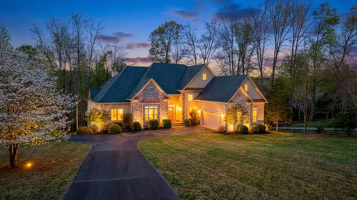 85 Cedar Bay Rd, Union Hall, VA 24176 - #1