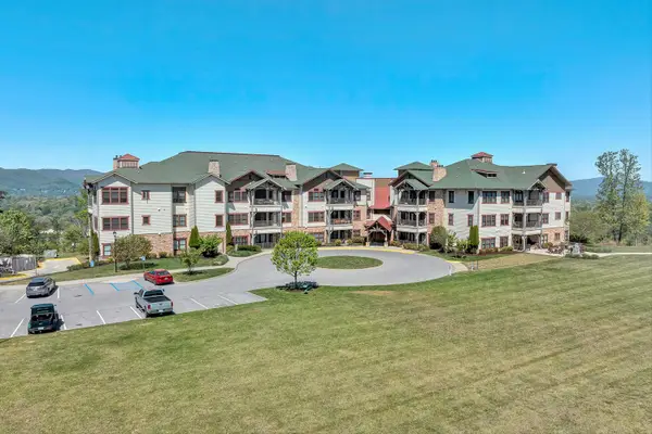 5442 The Peaks Dr # 209, Roanoke, VA 24018