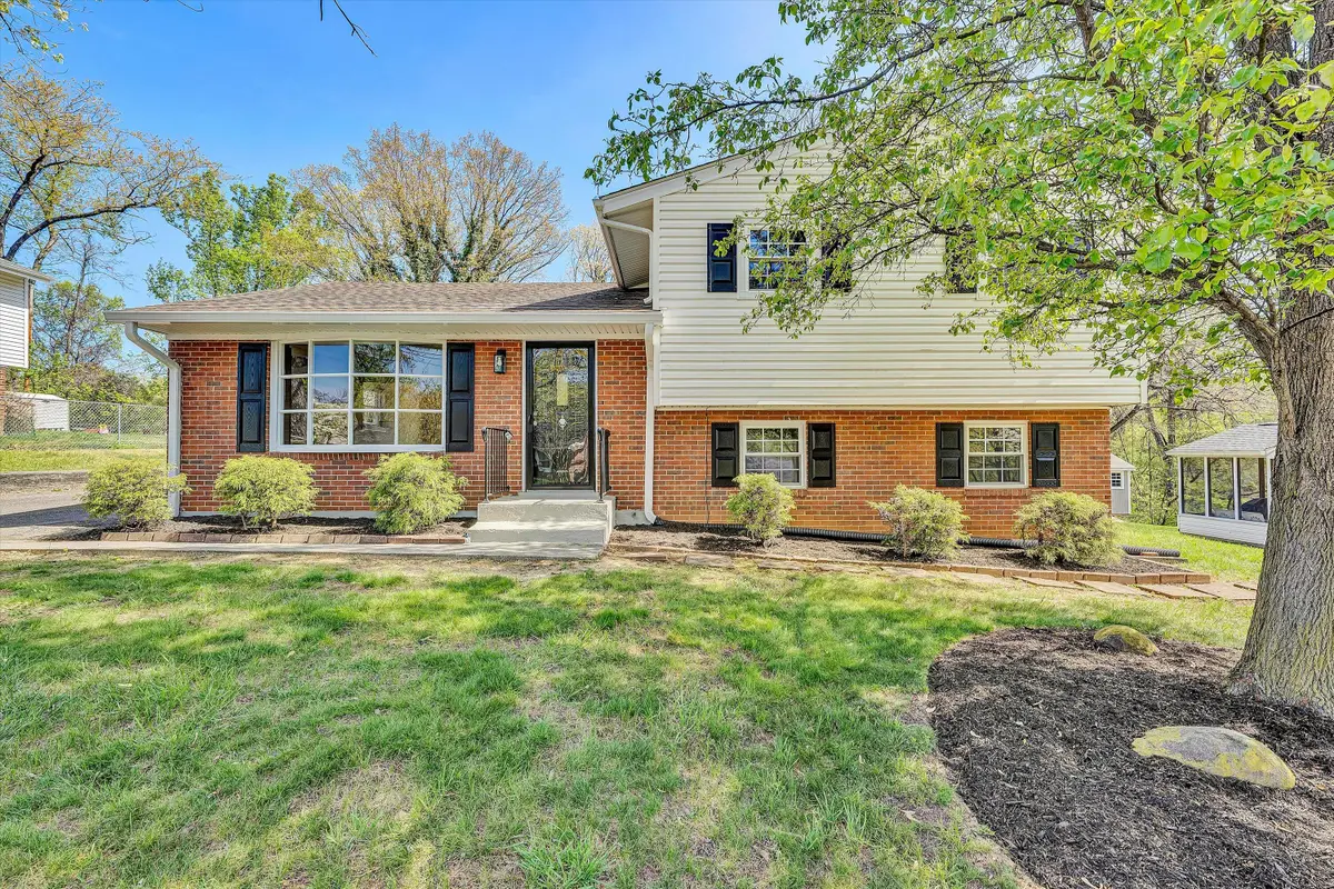 4911 Northwood Dr Nw, Roanoke, VA 24017 - #1