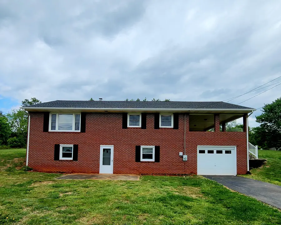 3829 Old Franklin Turnpike, Glade Hill, VA 24092 - #3