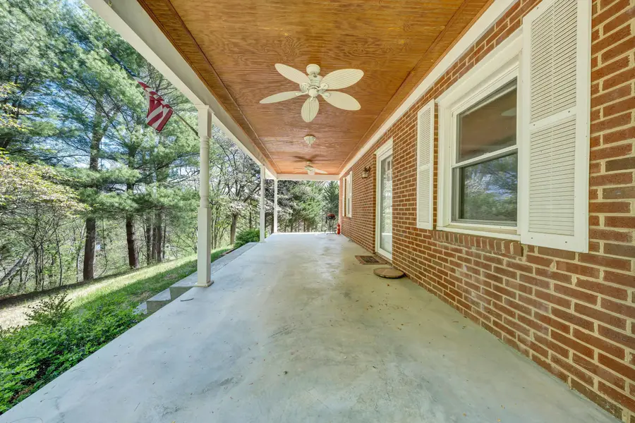 6256 Shady Acres Dr, Roanoke, VA 24014 - #3