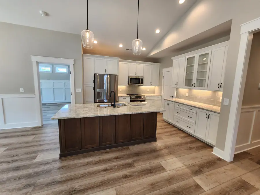 72 Carriage Homes Dr, Moneta, VA 24121 - #2