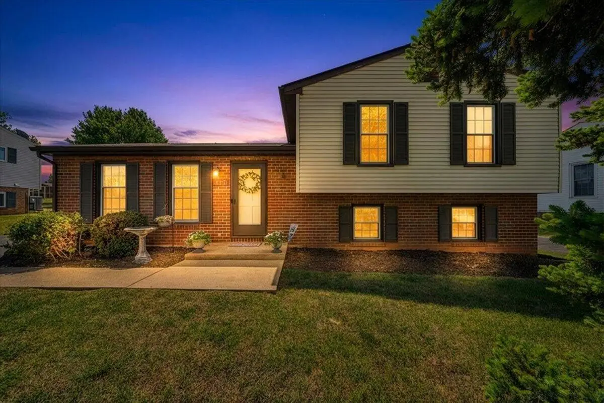 812 Kimball Ave, Salem, VA 24153 - #1