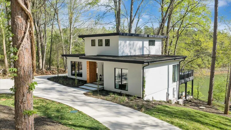 16358 Moneta Rd, Moneta, VA 24121 - #3