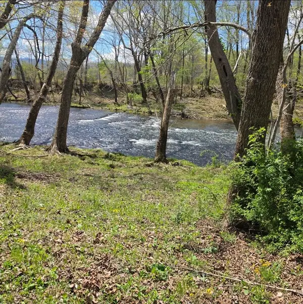 Lot 36 Craig Ck, Meadows Of Craig, New Castle, VA 24127