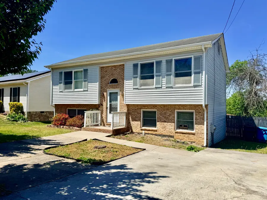 2602 Radford Rd Ne, Roanoke, VA 24012 - #2