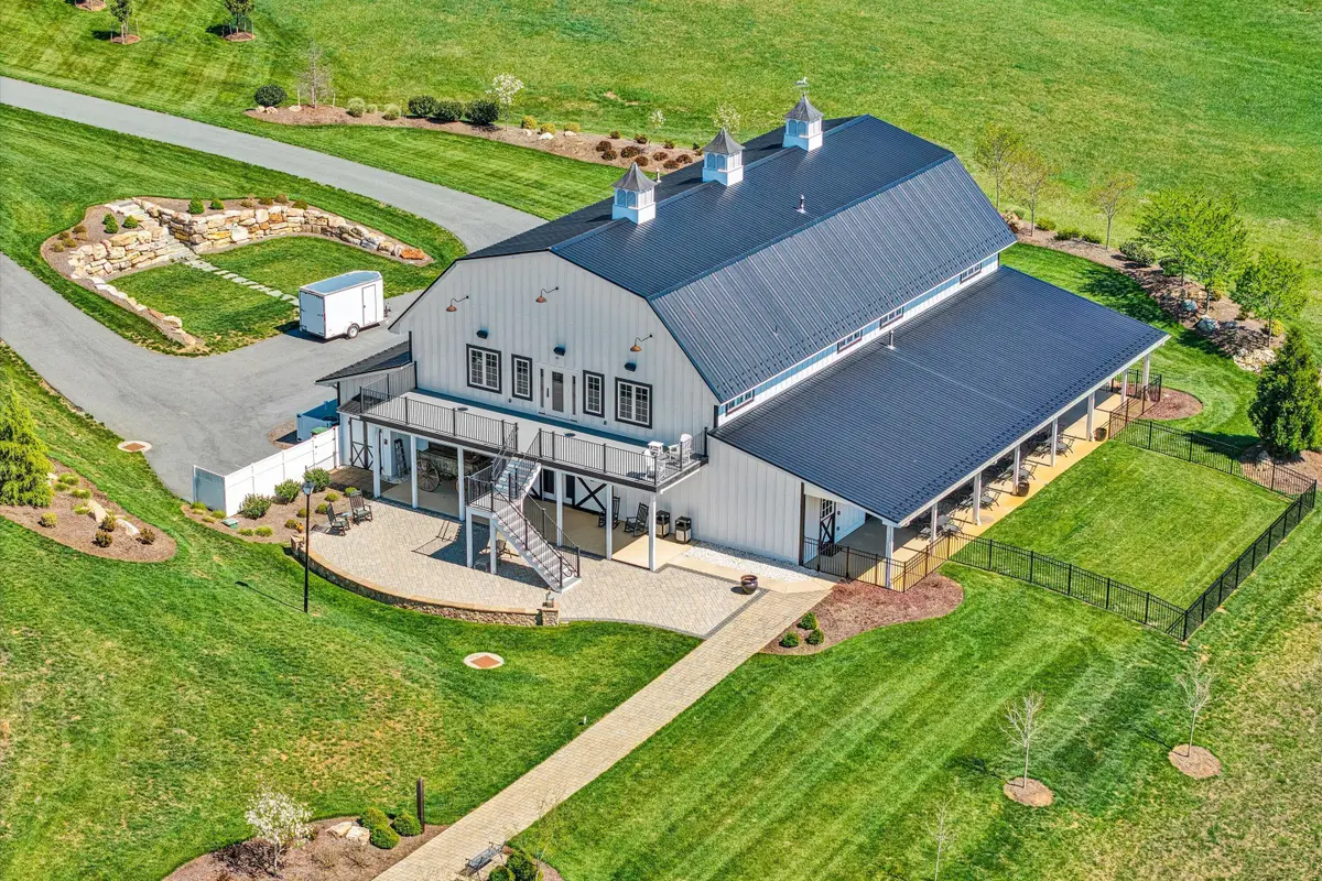 9945 Brooks Mill Rd, Wirtz, VA 24184 - #1