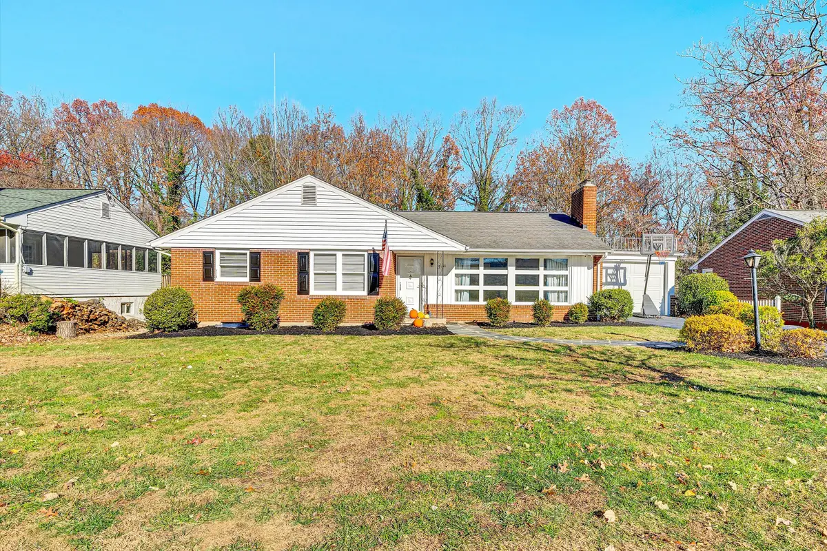 3558 Wright Rd Sw, Roanoke, VA 24015 - #1