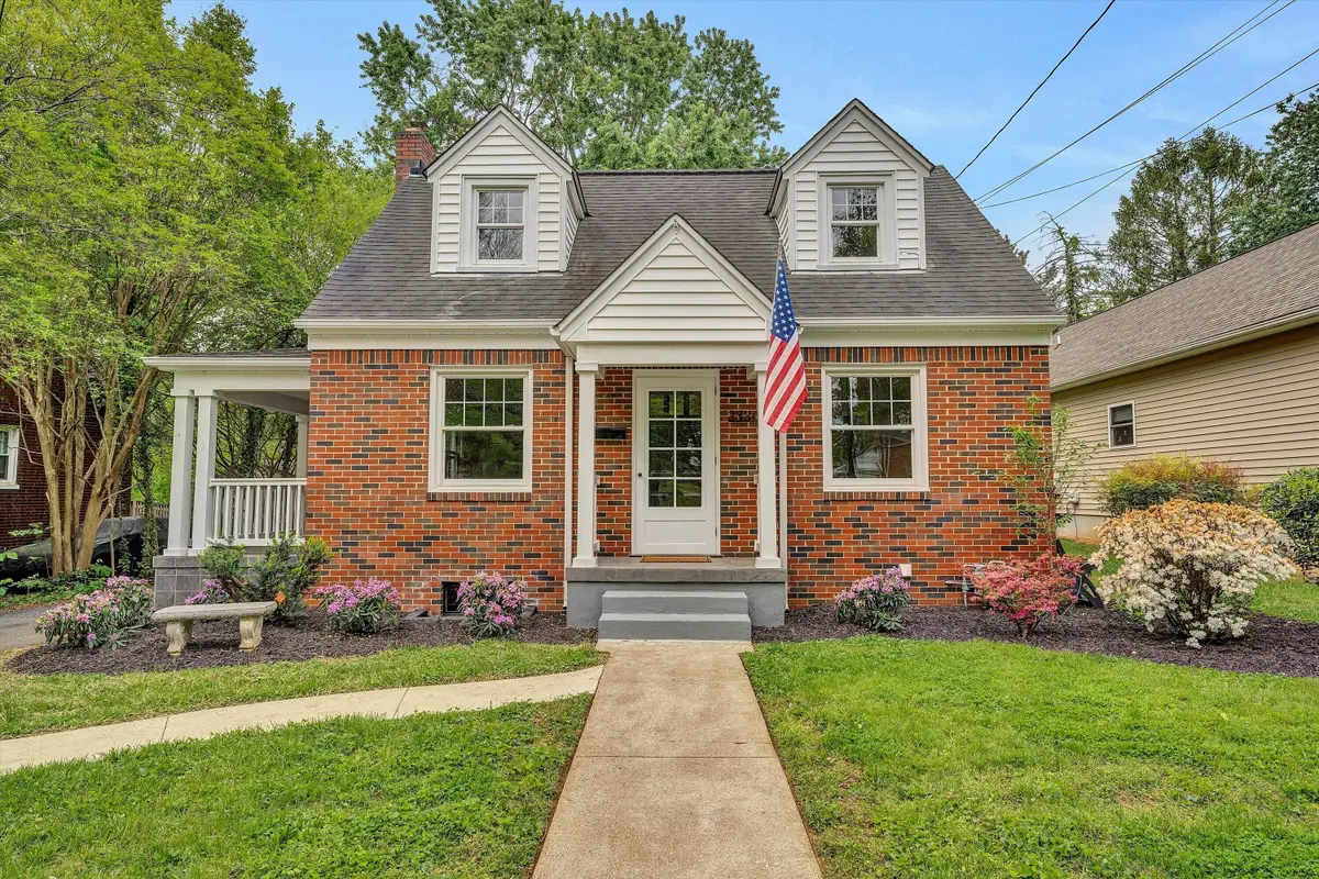 3336 Collingwood St Ne, Roanoke, VA 24012 - #1