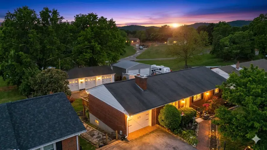 1625 Eanes Rd, Roanoke, VA 24014 - #2