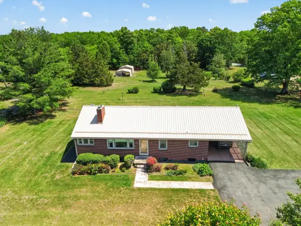 3191 Wards Rd, Altavista, VA 24517