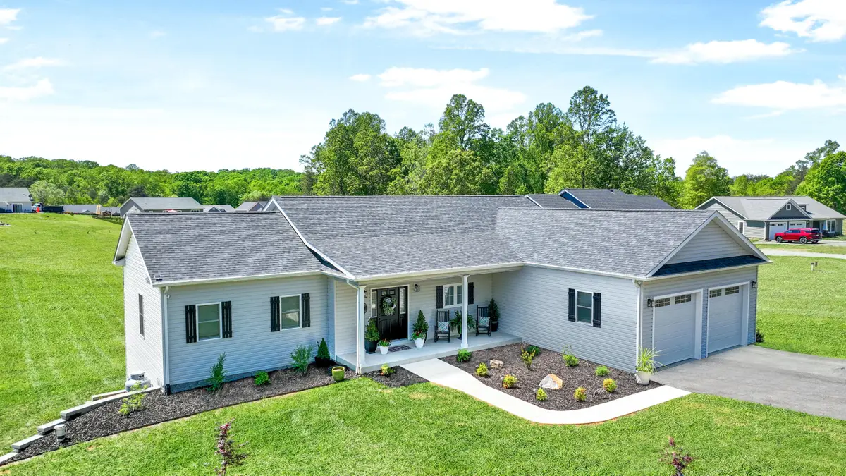 105 Belvior Cir, Moneta, VA 24121 - #1