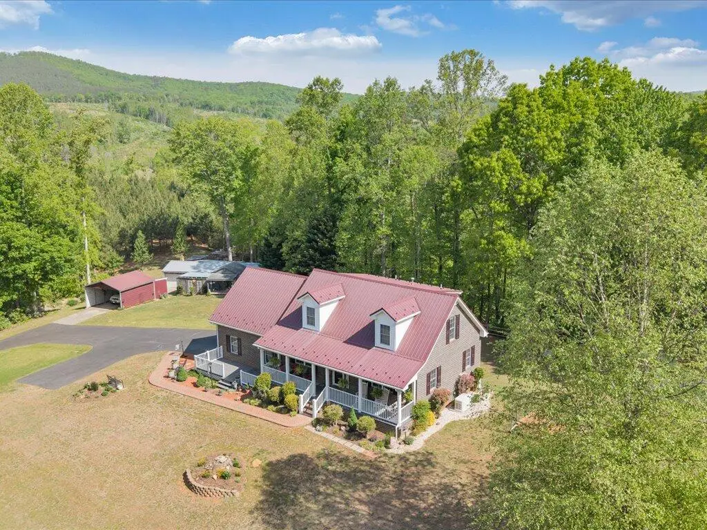 3475 Blue Knob Rd, Martinsville, VA 24112 - #1