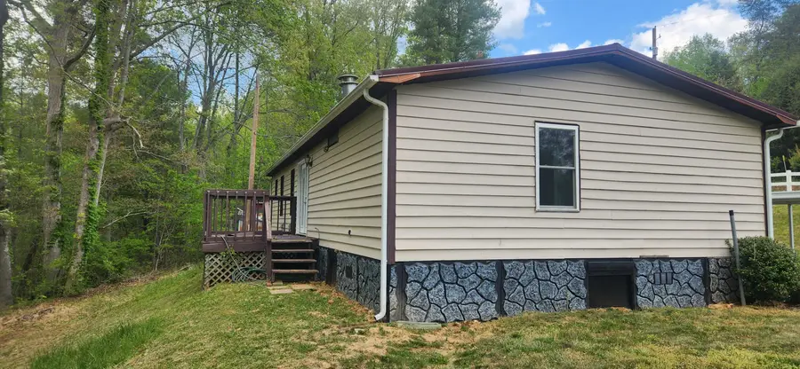 175 Haw Patch Rd, Ferrum, VA 24088 - #2