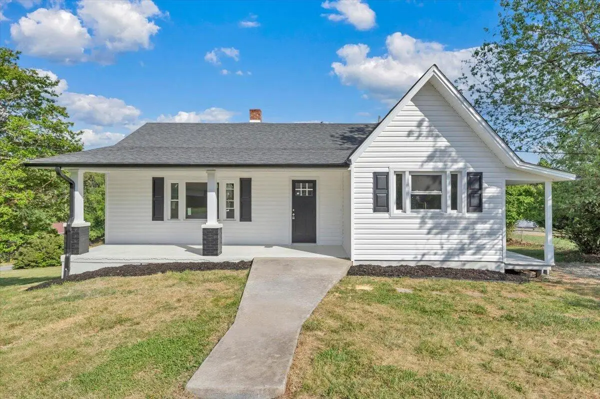 2138 Bailey Ave, Salem, VA 24153 - #1