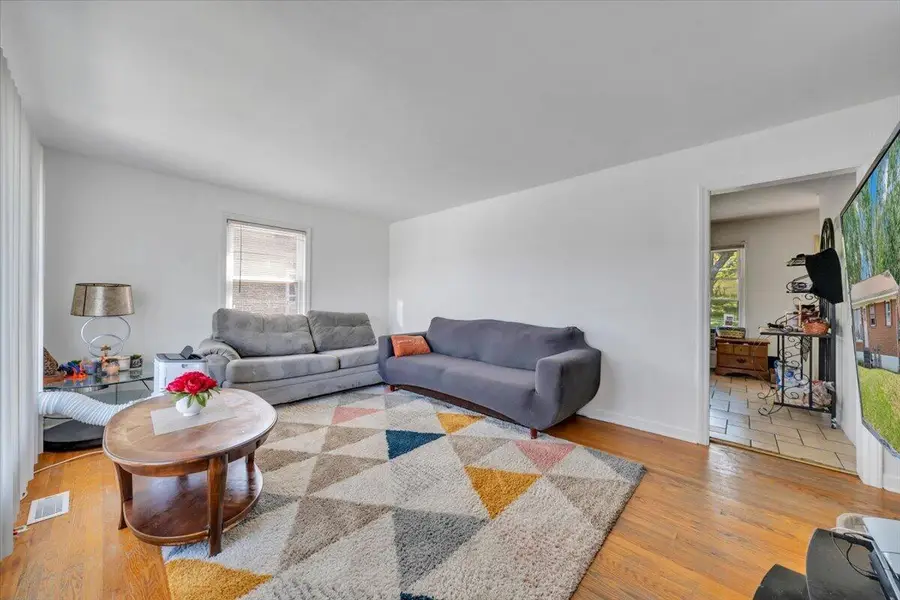 4342 Holmes St Ne, Roanoke, VA 24012 - #2