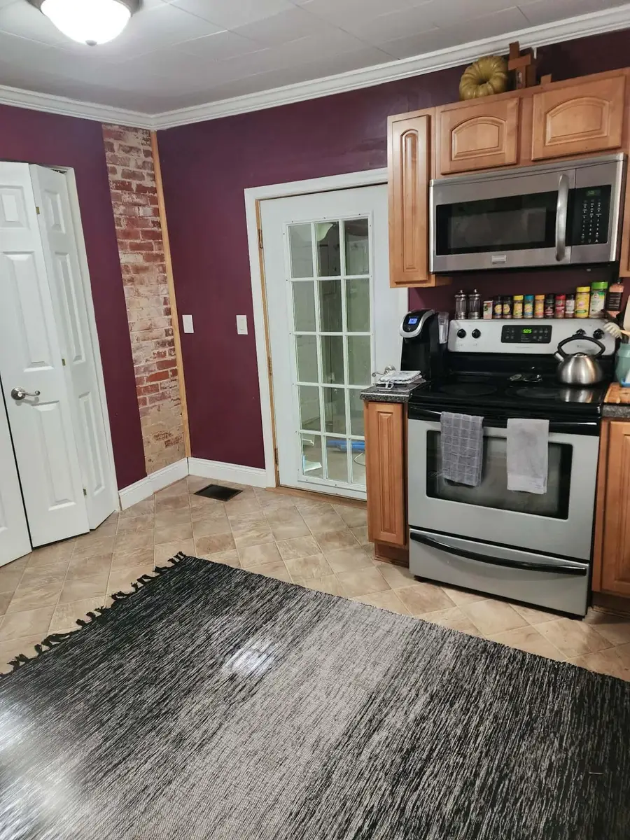 40 River Rd, Buchanan, VA 24066 - #2