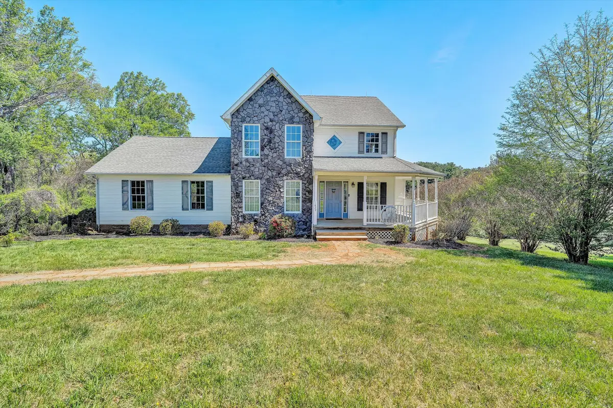 1429 Jefferson Ter, Bedford, VA 24523 - #1