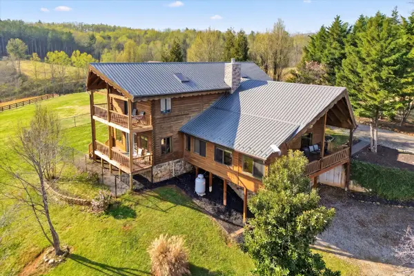 2972 Algoma Rd, Boones Mill, VA 24065