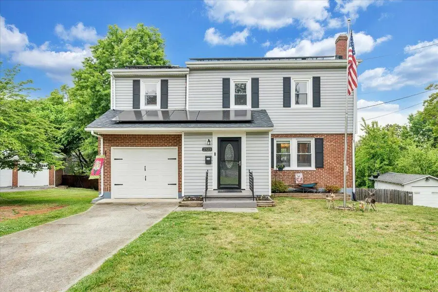 2525 Oregon Ave Sw, Roanoke, VA 24015 - #2