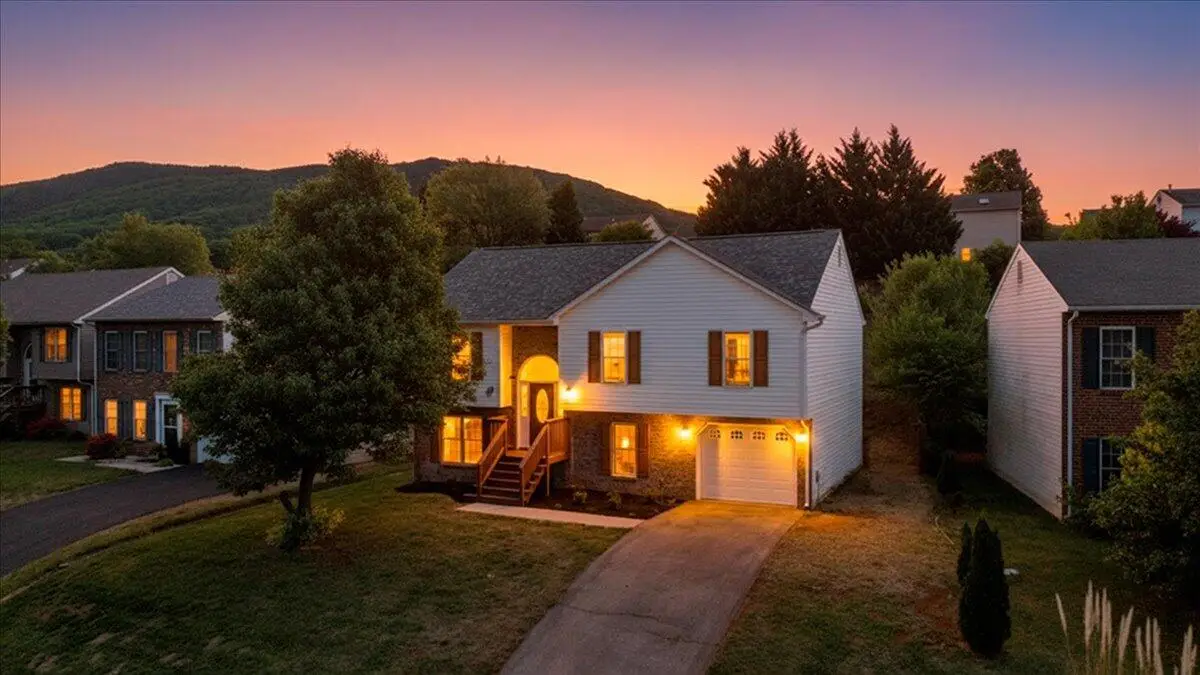 4837 Nelms Ln Ne, Roanoke, VA 24019 - #1