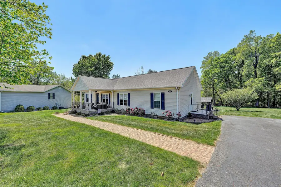 414 Mallard Cove Rd, Moneta, VA 24121 - #3