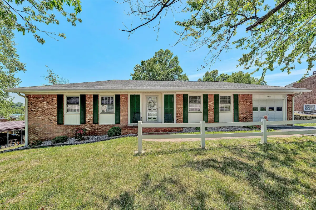 4940 North Lake Dr, Roanoke, VA 24019 - #1