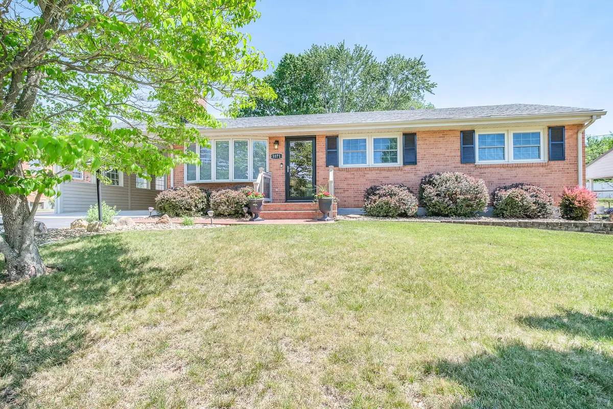 5571 Capito St Ne, Roanoke, VA 24019 - #1