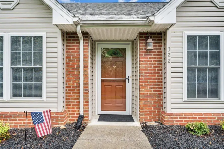 322 Cypress St, Salem, VA 24153 - #2