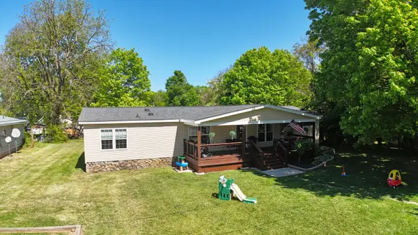 293 Holcombe Ave, New Castle, VA 24127