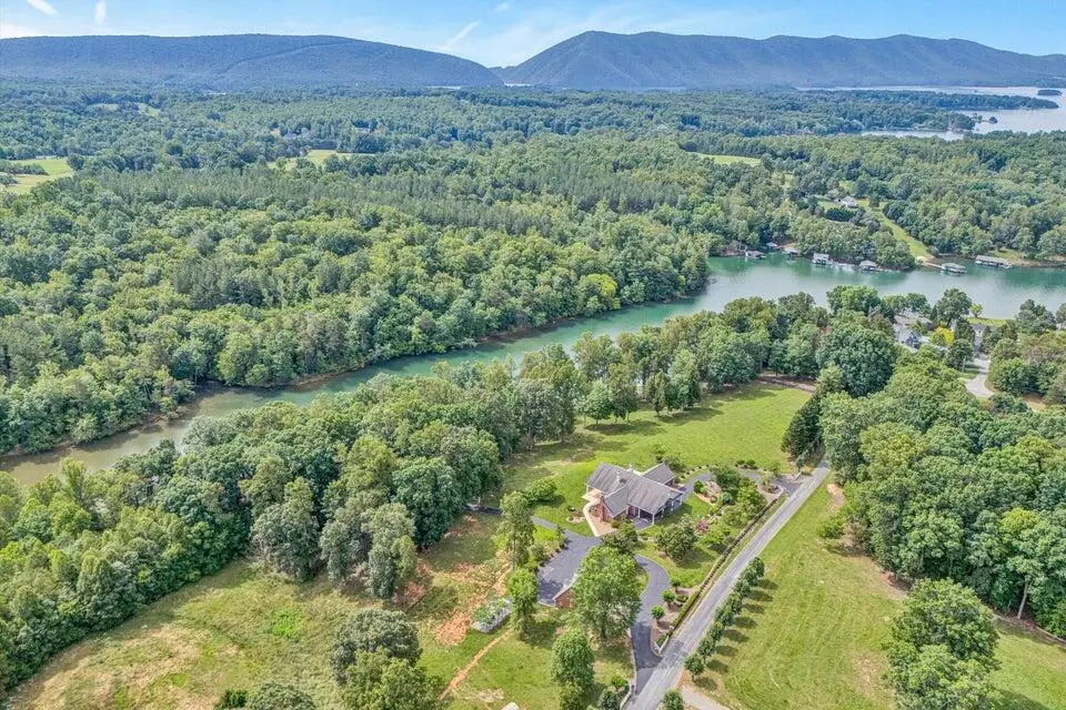 Parcel B2 Pine Ridge Rd, Huddleston, VA 24104 - #1
