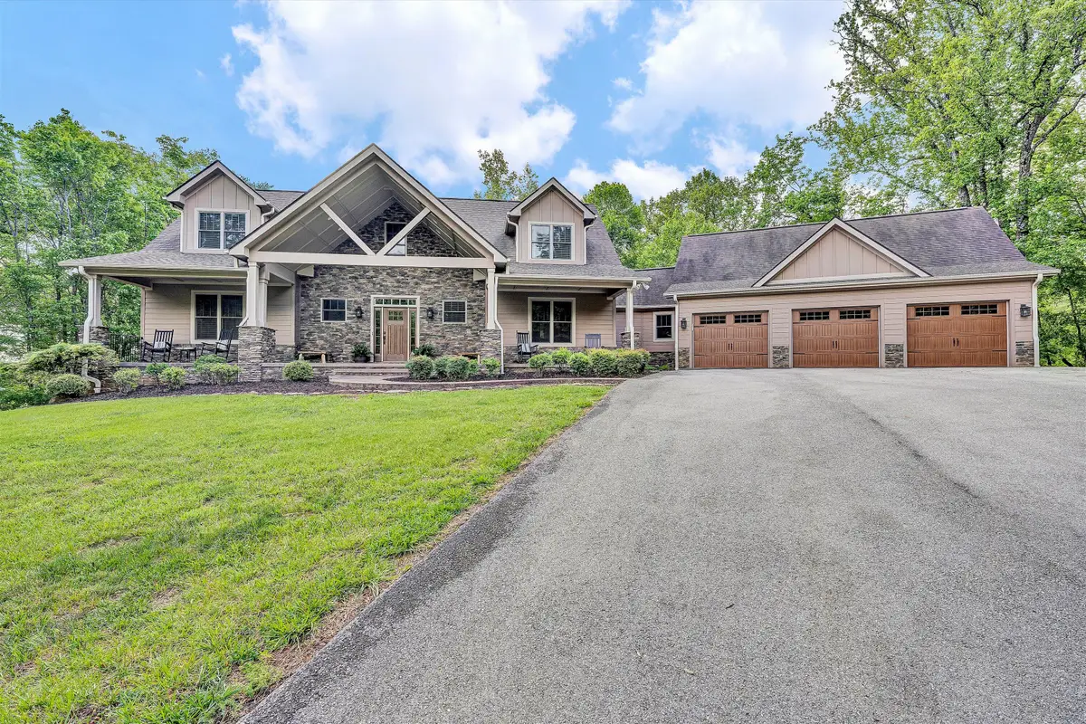 3219 Franklin St, Salem, VA 24153 - #1