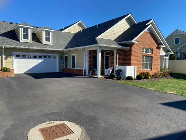 95 Professional Dr, Hardy, VA 24101