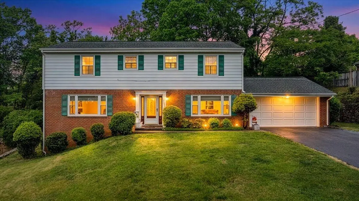 3656 Verona Trl, Roanoke, VA 24018 - #1