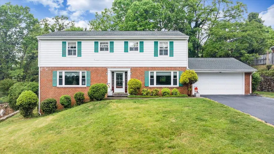3656 Verona Trl, Roanoke, VA 24018 - #2