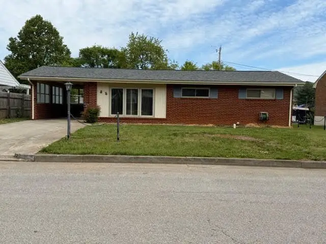 5107 Hollyhock Rd Nw, Roanoke, VA 24012 - #1