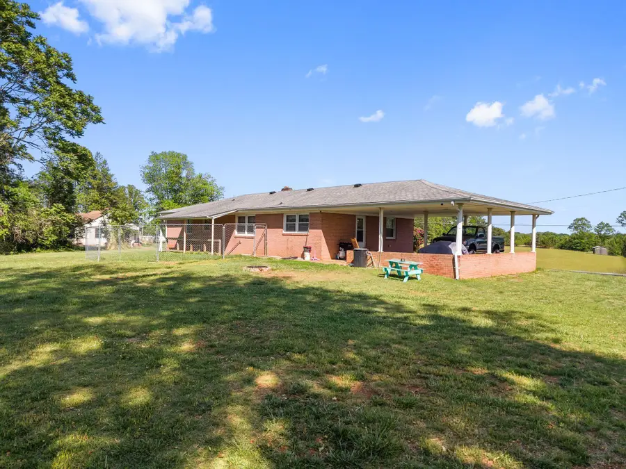 1970 Crestridge Rd, Bassett, VA 24055 - #3