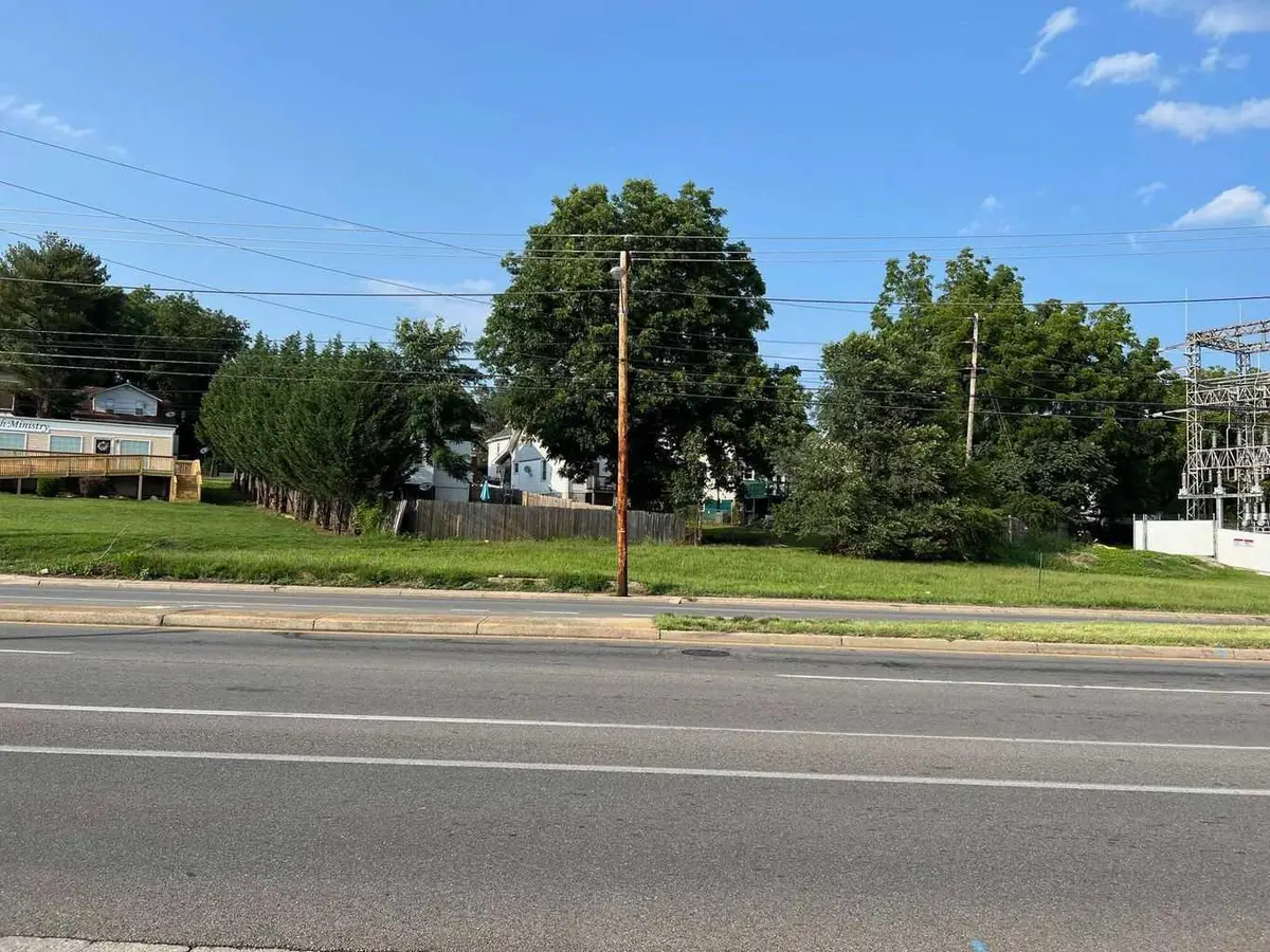 2419-2423 Melrose Ave Nw, Roanoke, VA 24017 - #1